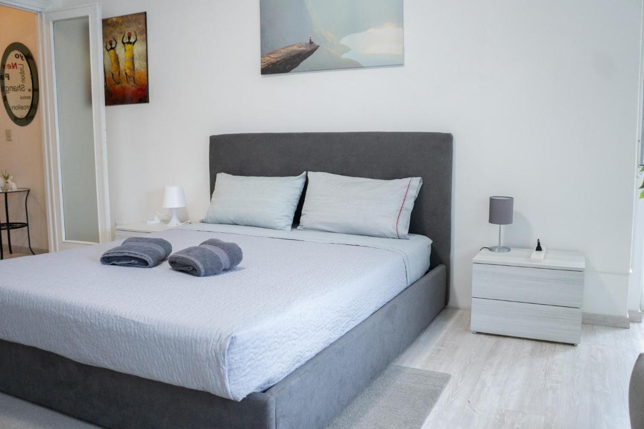 Nonna Pina Guest House [Moderno Appartamento vicino Metro A]Wifi,Netflix Roma Exterior foto