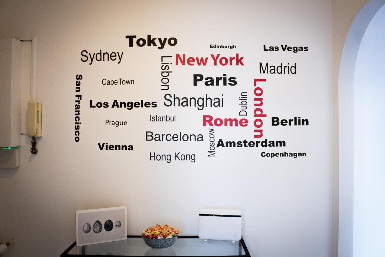 Nonna Pina Guest House [Moderno Appartamento vicino Metro A]Wifi,Netflix Roma Exterior foto