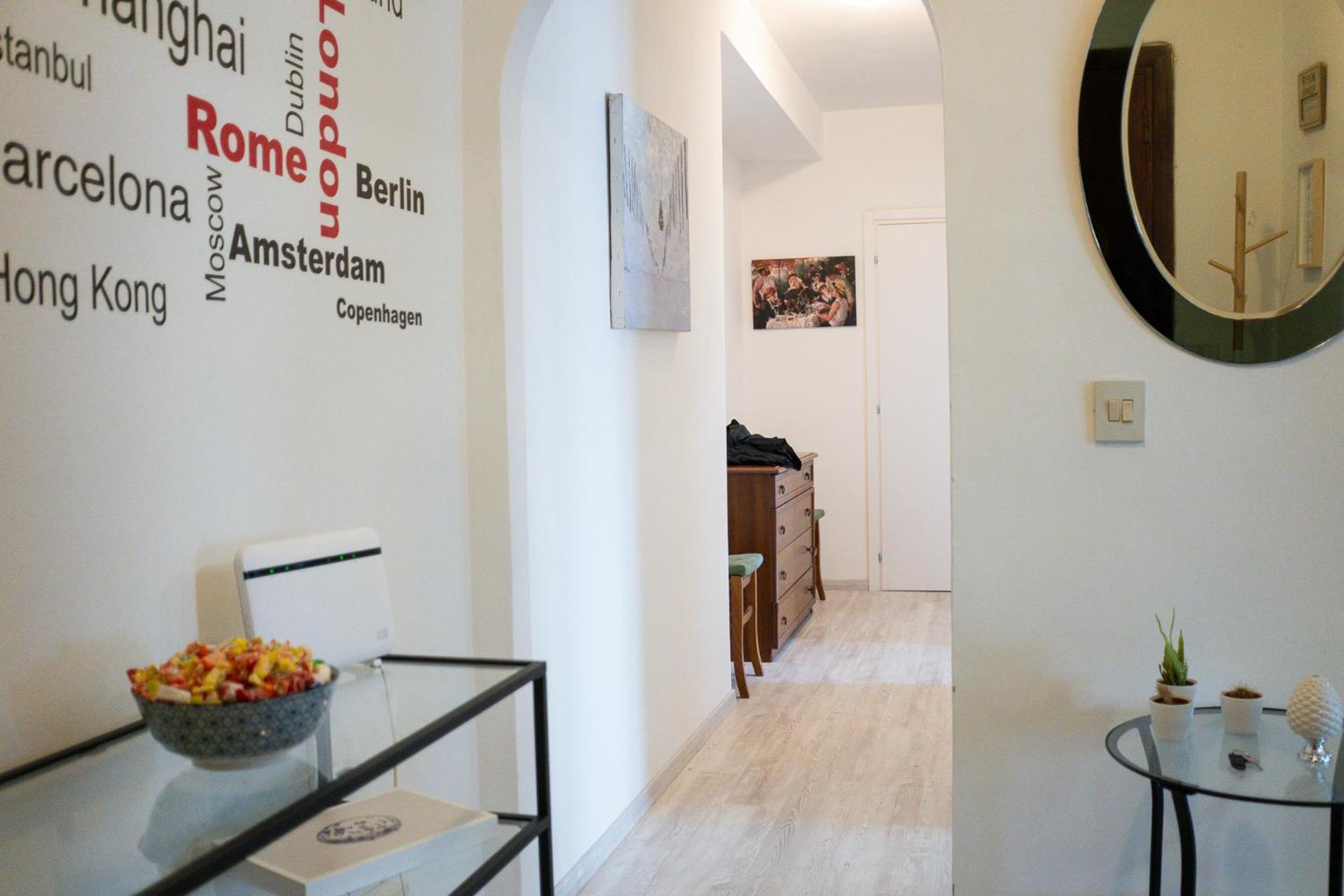 Nonna Pina Guest House [Moderno Appartamento vicino Metro A]Wifi,Netflix Roma Exterior foto